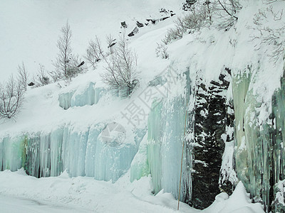 冰冻的瀑布和冰柱 挪威美丽的景观气候冻结天气冰川墙纸旅游蓝色季节风景旅行图片