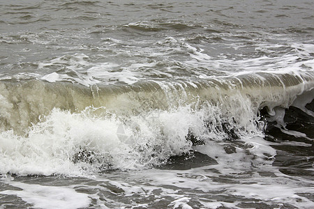 格鲁吉亚黑海的暴风 海浪和风浪碰撞旅行液体灰色暴风雨海景墙纸戏剧性危险天气图片