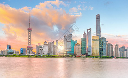 上海市中心天际在黄昏时的景象旅行景观城市全景建筑物地标商业天空天线建筑图片