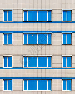 办公室大楼的碎块 有蓝色镜面窗户房子公司公寓建筑摩天大楼技术市中心玻璃建筑学城市图片