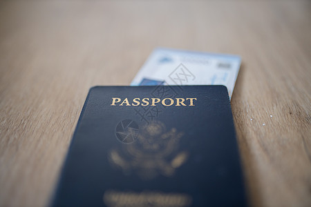 美利坚合众国护照 里面有五万卢比的 美国护照法案账单边界国家国籍旅行假期海关卡片移民文档图片