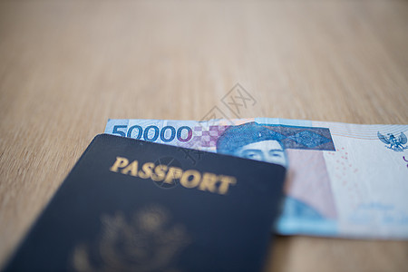 美利坚合众国境内五万卢比的比尔(美国护照) 5万卢比图片