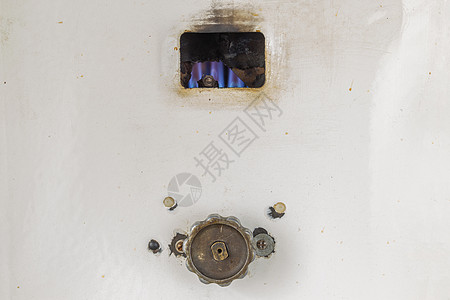 焚烧旧俄罗斯燃气热水器坚果发热器金属热力学气体职业机械加热器技术活力图片