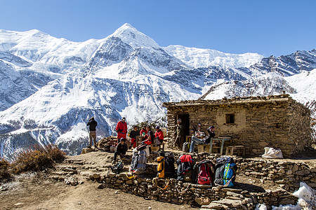 尼泊尔Annapurna巡回巡回赛的徒步旅行图片