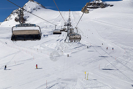 采光区阳光地标索道电缆运动季节升降椅滑雪板活动风景图片