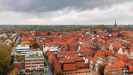 德国 Luneburg市空中巡视结构建筑景观住宅城市瓦片房子屋顶旅游天际图片