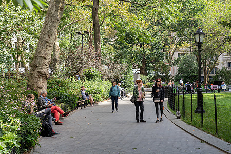 纽约市曼哈顿麦迪逊广场公园旅行节日闲暇草地正方形公园生活城市树木熨斗图片