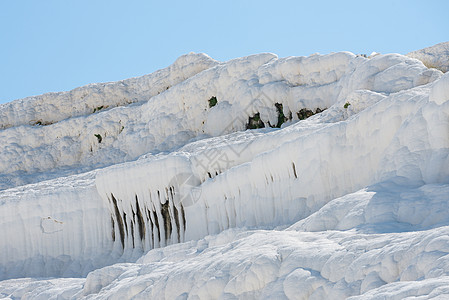 土耳其 Pamukkale 的天然石灰华池和梯田 Pamukkale 在土耳其土耳其语中意为棉花城堡旅游地质学石灰华粉笔洗澡石灰图片