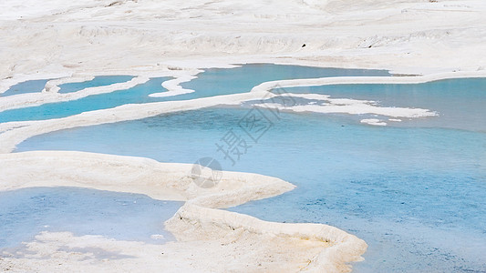 土耳其 Pamukkale 的天然石灰华池和梯田 Pamukkale 在土耳其土耳其语中意为棉花城堡岩石石灰石遗产编队水池火鸡阳图片