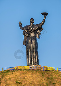 乌克兰切尔卡西格洛里山旅行名胜景观建筑建筑学晴天河岸城市纪念碑旅游图片