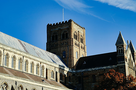 圣阿尔本大教堂的诺曼塔 用罗马砖块建于英国圣奥尔本高清图片