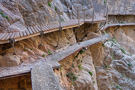 马拉加的卡米尼托德尔雷伊峡谷西班牙全景远足电缆小路旅行金属冒险人行道栅栏悬崖图片