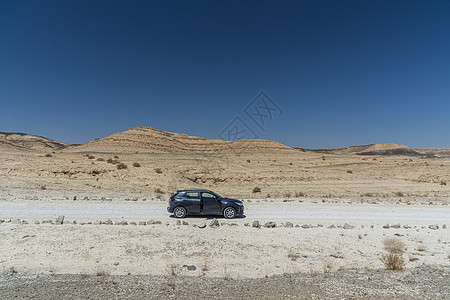 车沙漠旅游蓝色的高清图片