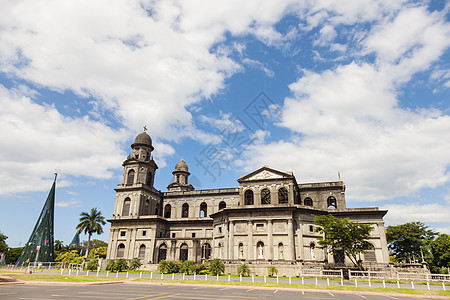 马那瓜老大教堂地震教会地标城市景观蓝色天际大教堂晴天街道图片
