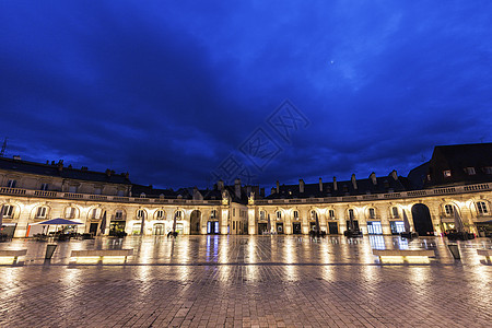 Dijon解放广场旅行建筑天际地标全景景观建筑学市中心城市路灯图片