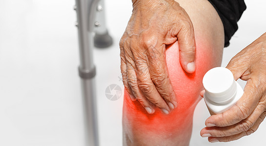 老年人的腿痛 功能性损伤退休祖父母膝关节风湿病伤害皱纹创伤药品关节炎祖母图片