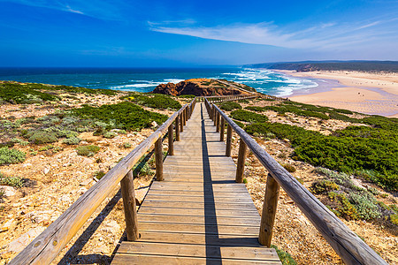 和木板路构成葡萄牙潮汐小径或步道的一部分 用葡萄牙语欣赏的壮丽景色 波尔代拉 阿尔加维 葡萄牙图片