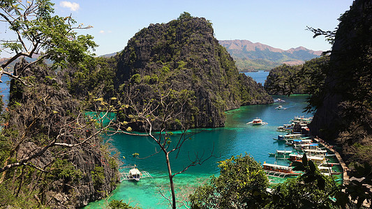 菲律宾卡扬甘湖 科隆 帕拉旺等地的美丽环礁湖悬崖岩石旅行风景异国蓝色海洋海滩热带海景图片