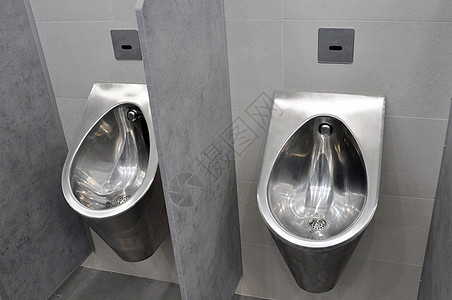 男子公共厕所 不锈钢小便池等一系列尿道图片