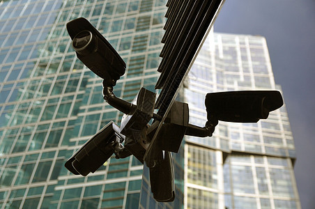 现代城市结构中的安全摄像头电子财产犯罪监视器监视监控控制电路玻璃警卫图片