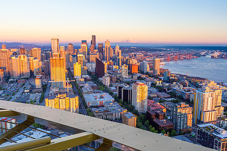 美国华盛顿州西雅图市中心市中心天线城市风景旅行建筑学景观天际日落建筑地标图片