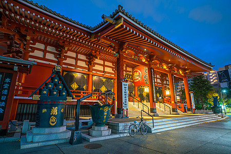 东京浅usa地区Sensoji寺入口崇拜建筑学日出地标文化佛教徒戏剧性神道旅行图片