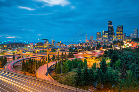 西雅图市中心天线视图摩天大楼日落体育场吸引力全景城市蓝色旅行天际建筑图片