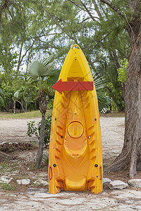 在船上签字海洋海滩塑料公园警告人行道旅行假期独木舟风景图片