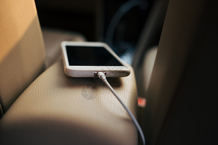 汽车小素材充电电池手机在汽车技术充电器工具电缆力量适配器电气旅行活力插头背景