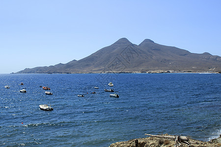 莫罗岛 阿尔梅里亚卡博德加塔和阿尔梅里亚的美景港口海滩晴天路灯卡波海岸火山岩石支撑钓鱼图片