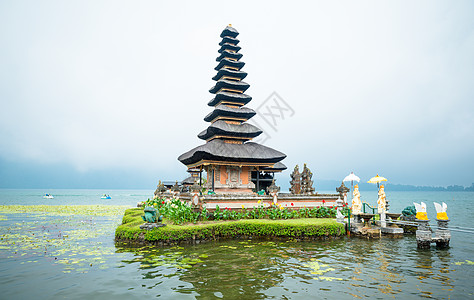 布拉坦湖水寺热带旅游蓝色上帝石头寺庙旅行地标异国建筑学图片