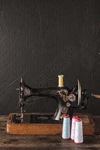 缝纫机附近的棉线 高品质照片图片
