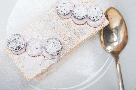 蓝莓蛋糕甜点美食奶油鞭打香草点心小吃食物浆果糕点馅饼图片