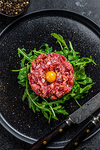 黑背景 最顶端视图 Fiew美食牛扒大理石跳跃香料地面黑色盘子食物牛肉图片