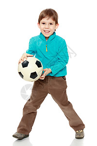 小男孩拿着足球球孩子白色微笑孩子们玩家运动学校游戏背景图片
