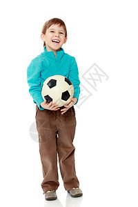 小男孩拿着足球球孩子学校白色游戏玩家运动微笑孩子们背景图片