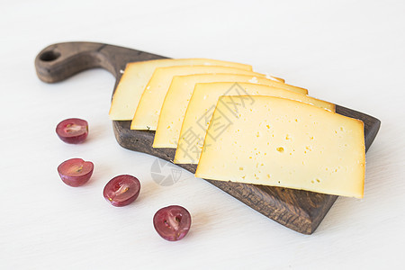 新鲜产品 菜干酪和蔬菜桌上的葡萄图片