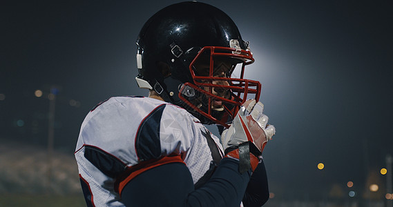 熬老头？40岁莫德里奇本赛季意甲场场首发，连续5场踢满90分钟