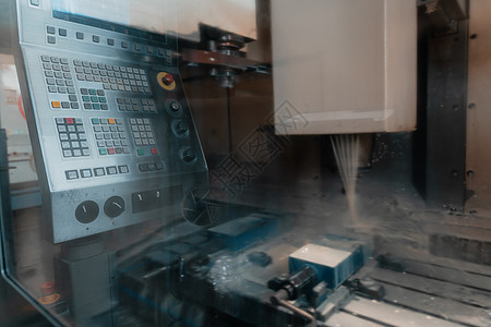通过切割CNC 薄膜工具 进行金属加工加工工艺测量作坊激光中心铣削材料工作工件制造业汽车图片
