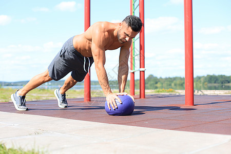 九游娱乐app官方入口手机版