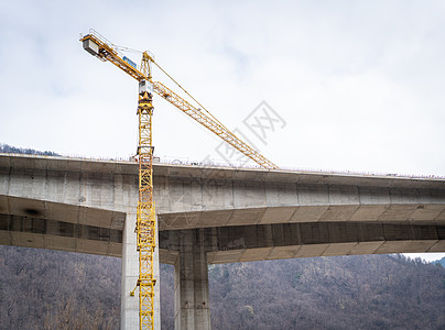 正在建造的新高速公路桥梁连接线 正在建设中图片