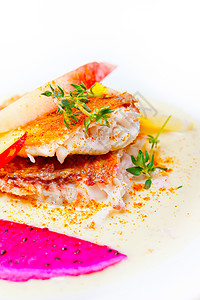 油炸海红花奶油锅李子餐厅海鲜沙拉午餐鱼片美食柠檬蔬菜食物图片