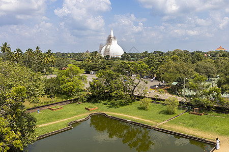 又名Mahathupa(大Thupa)是斯里兰卡的一栋修道院图片
