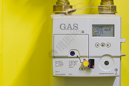 安装了家用智能计量仪 电气表显示板 能源价格上涨的构想体积储蓄测量展示力量管子煤气表仪表住宅阅读图片