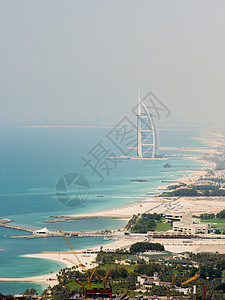 迪拜市的海岸 从高处看奢华吸引力海滩旅游建筑晴天玻璃酒店蓝色地标图片