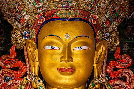 在的弥特雷雅佛陀佛金子寺庙雕塑弥勒佛提克色寺院贡巴眼睛雕像宗教图片