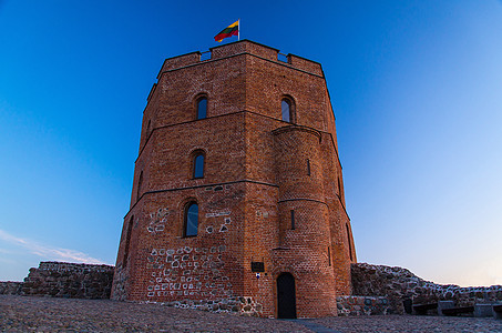 立陶宛维尔纽斯古老城堡塔图片