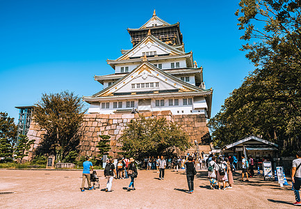 日本大阪大阪城堡文化吸引力历史景观天空旅游建筑游客地标武士图片