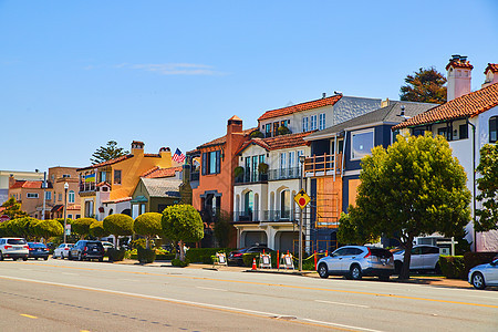 加利福尼亚州多彩家庭街图片