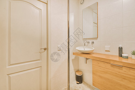 现代浴室的淋浴箱建筑学装饰品家庭住宅盒子管道窗帘卫生公寓卫生间图片